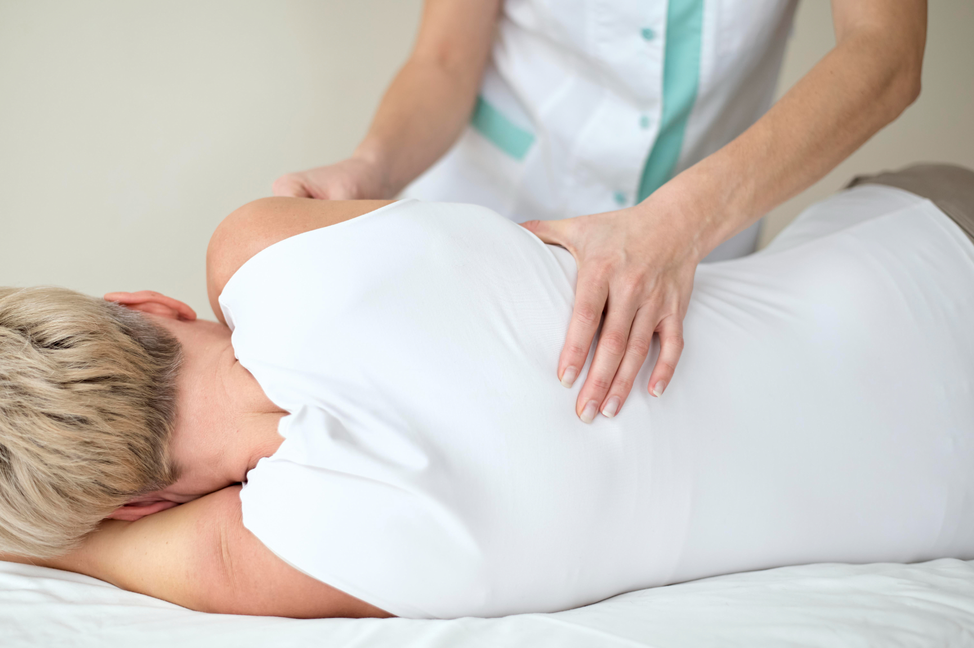 Read more about the article Chiropractic Care for Seniors: Stay Independent & Vital